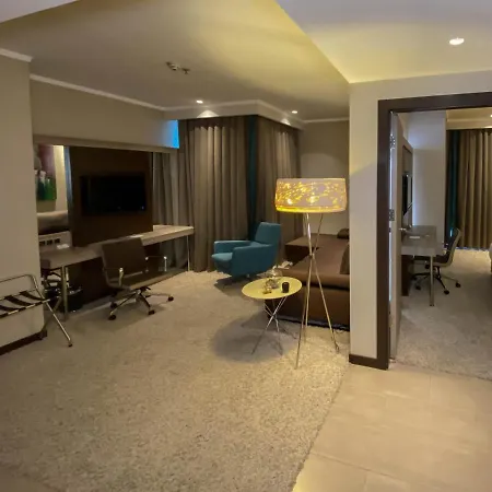 Ostimpark Business Hotel 3*