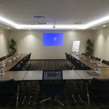 호텔 Ostimpark Business