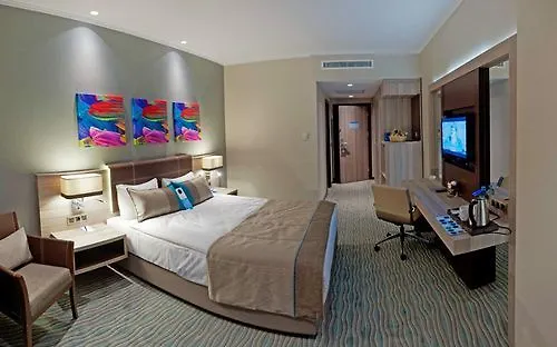 Ostimpark Business 3*